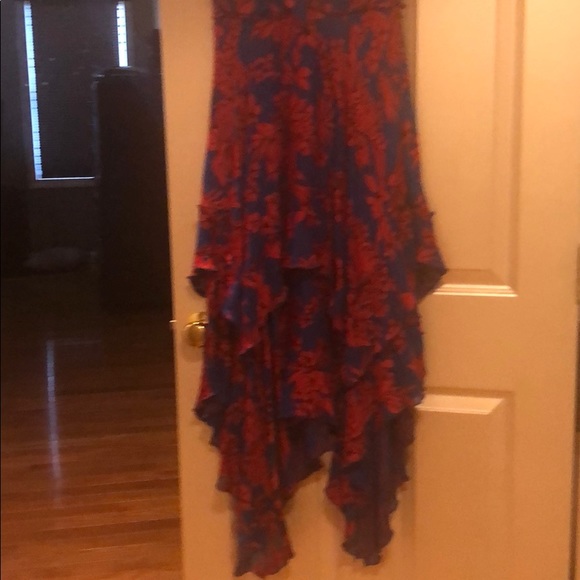 Alice +olivia red Dress new with the tag ￼ - Picture 3 of 7